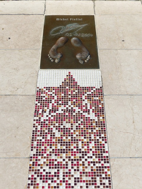 上展现出色